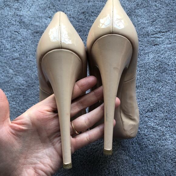 Prada patent leather peep toe heels in tan - Picture 5 of 5